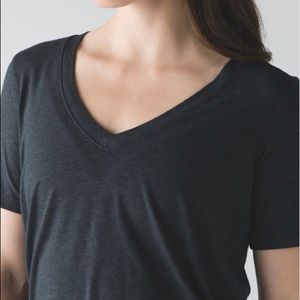 Lululemon love tee Heathered black 4